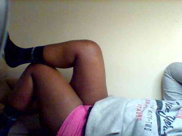 Sexxy-slim-honey webcam