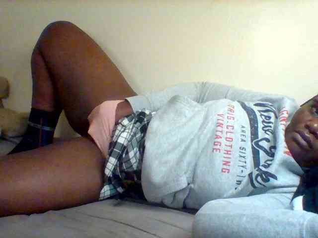 Sexxy-slim-honey webcam