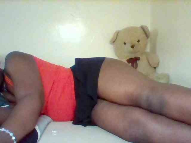 Sexxy-slim-honey webcam
