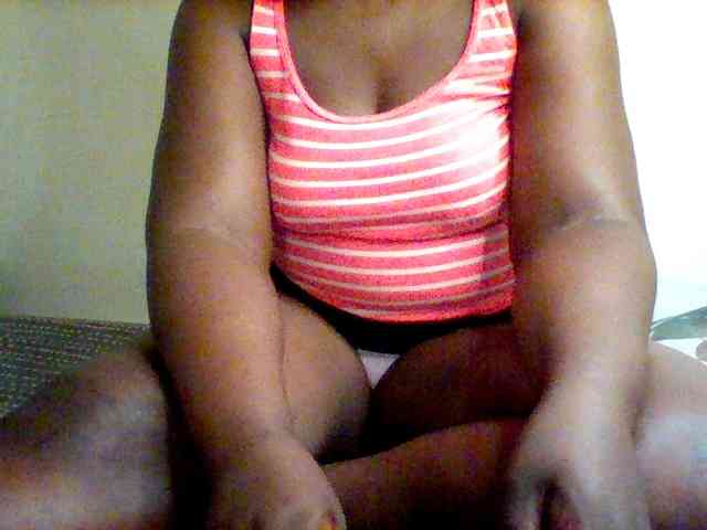 Sexxy-slim-honey webcam