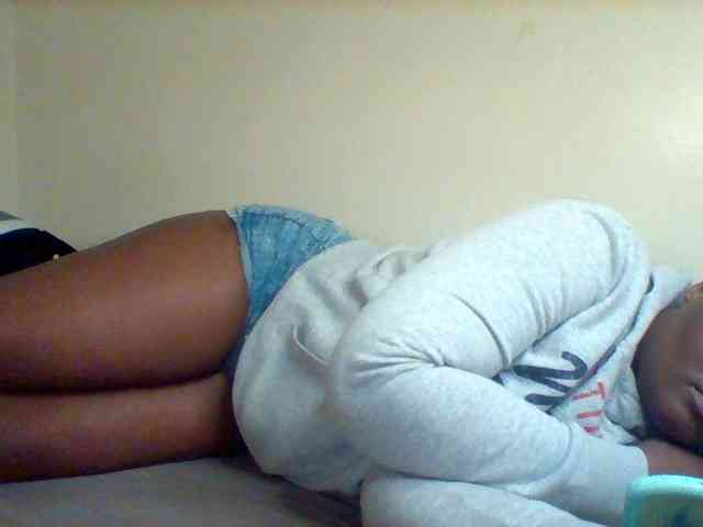 Sexxy-slim-honey webcam