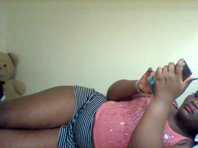 Sexxy-slim-honey webcam