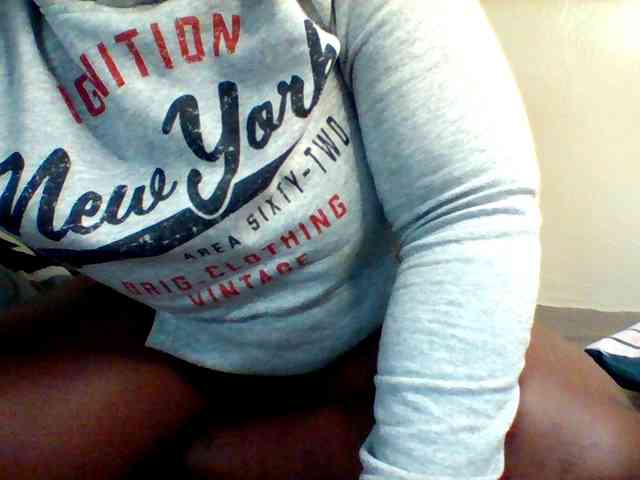 Sexxy-slim-honey webcam