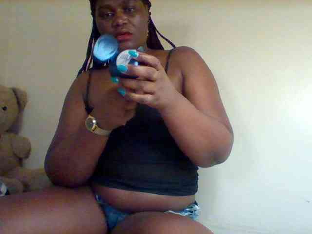 Sexxy-slim-honey webcam