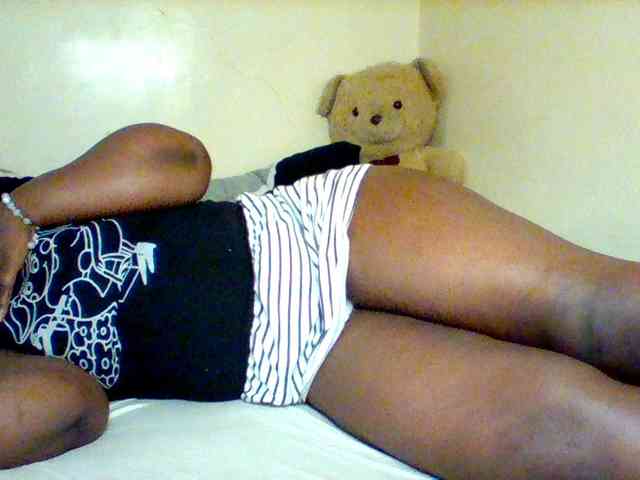 Sexxy-slim-honey webcam