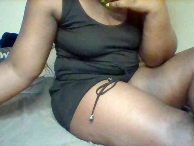 Sexxy-slim-honey webcam