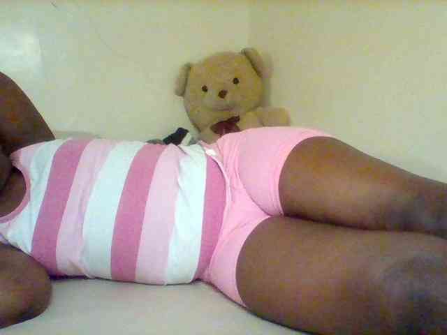 Sexxy-slim-honey webcam