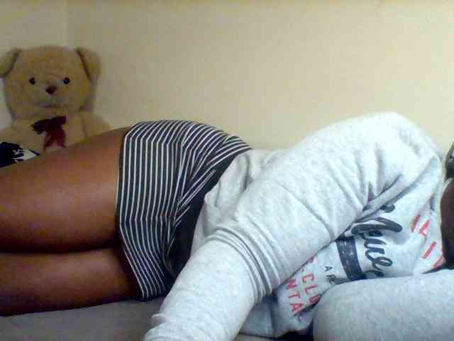 Sexxy-slim-honey