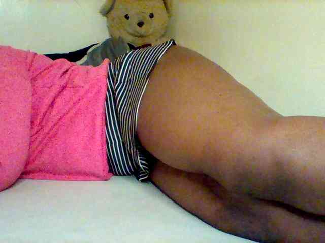 Sexxy-slim-honey webcam