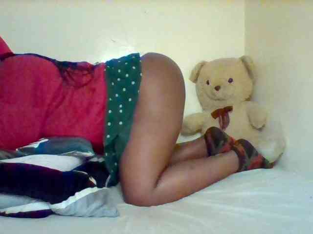 Sexxy-slim-honey webcam