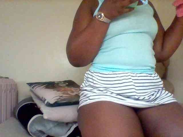Sexxy-slim-honey webcam