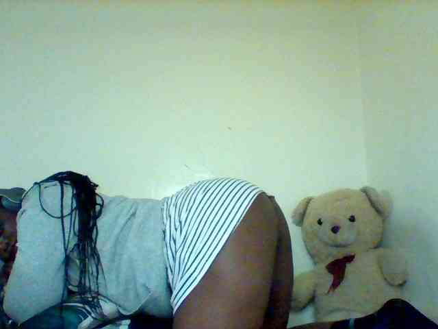 Sexxy-slim-honey