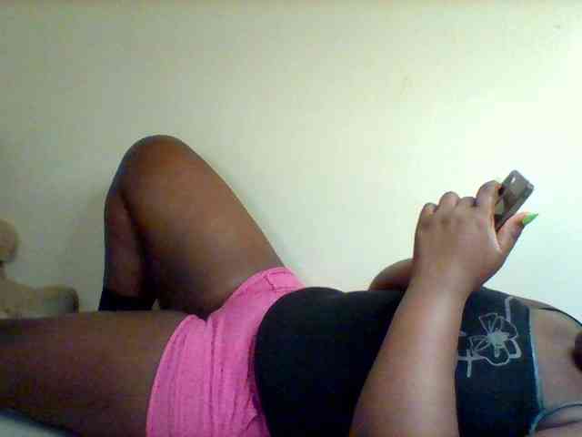 Sexxy-slim-honey webcam