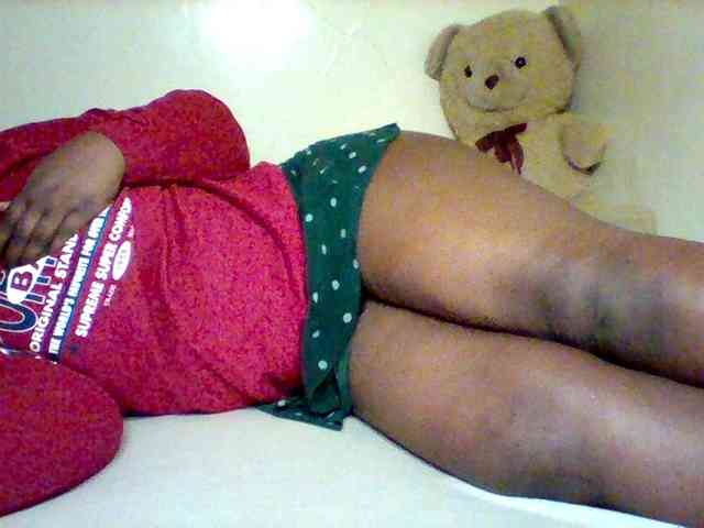 Sexxy-slim-honey webcam