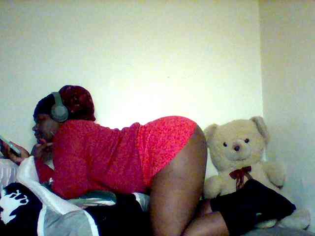 Sexxy-slim-honey webcam