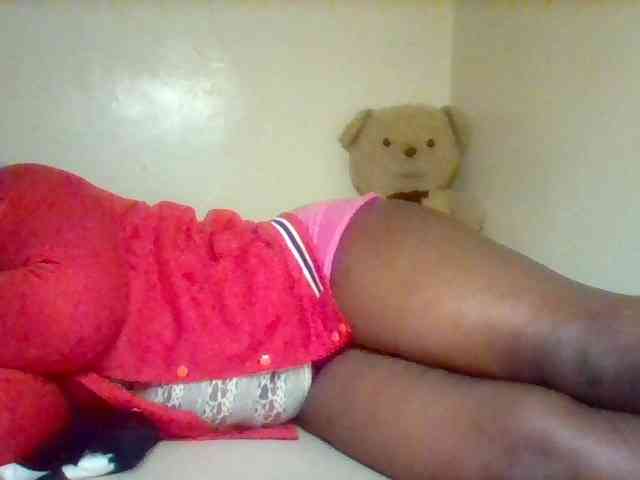 Sexxy-slim-honey webcam