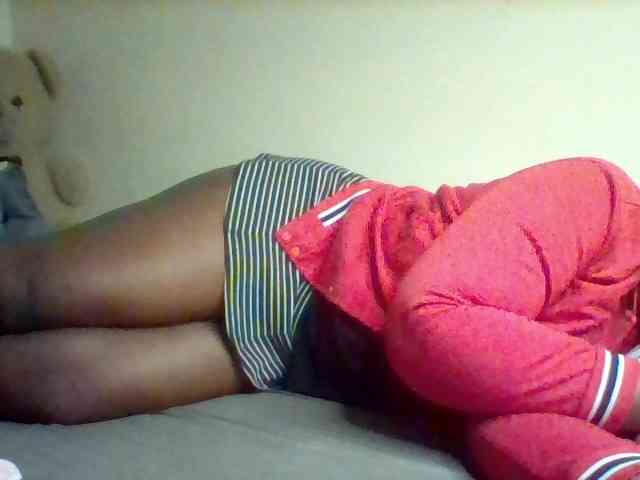Sexxy-slim-honey webcam