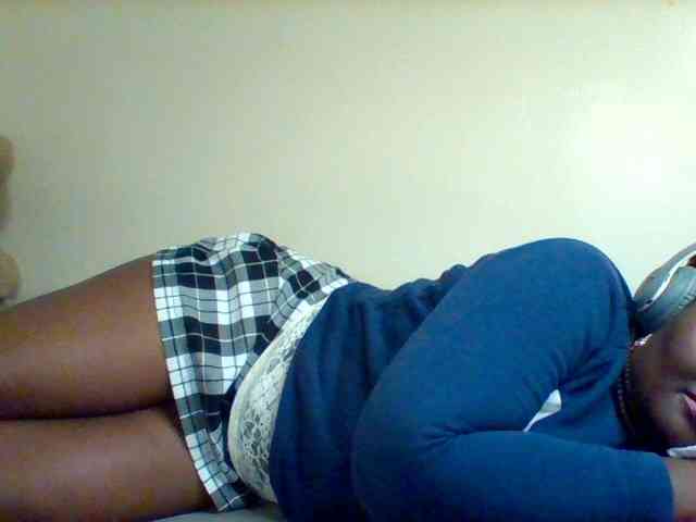 Sexxy-slim-honey webcam