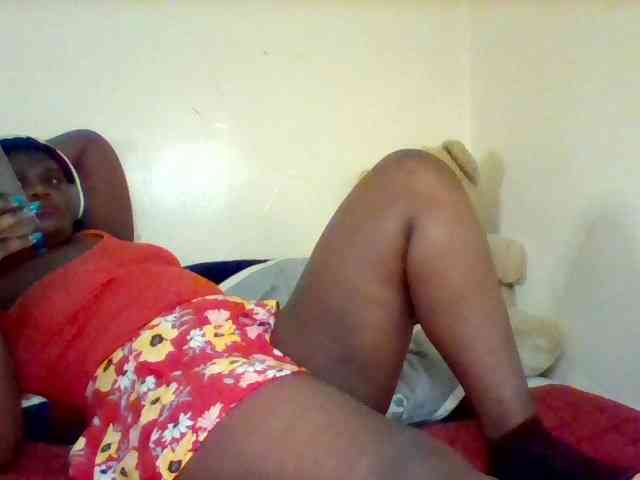 Sexxy-slim-honey webcam