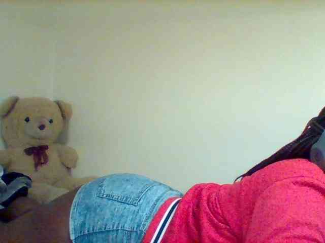 Sexxy-slim-honey webcam