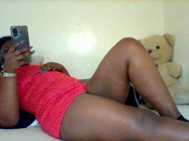 Sexxy-slim-honey webcam