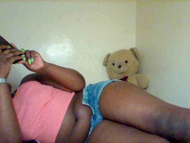 Sexxy-slim-honey webcam
