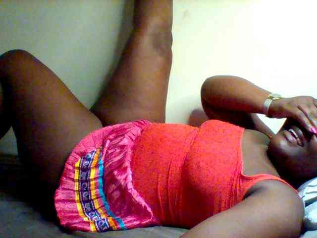 Sexxy-slim-honey webcam