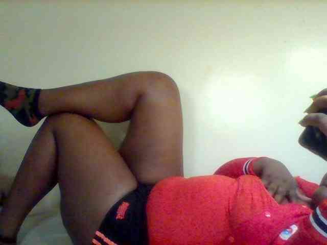 Sexxy-slim-honey