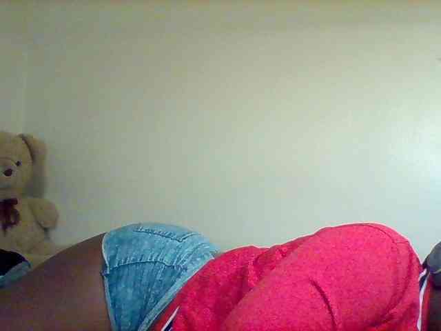 Sexxy-slim-honey webcam