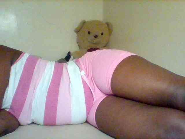 Sexxy-slim-honey webcam