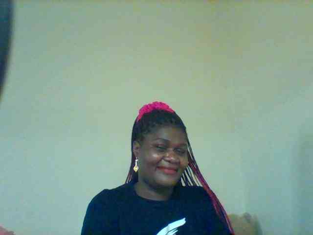 Sexxy-slim-honey webcam