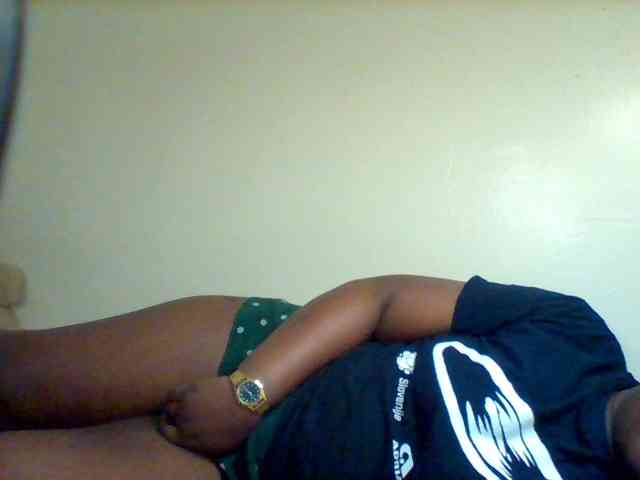 Sexxy-slim-honey webcam