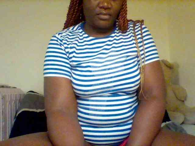 Sexxy-slim-honey webcam