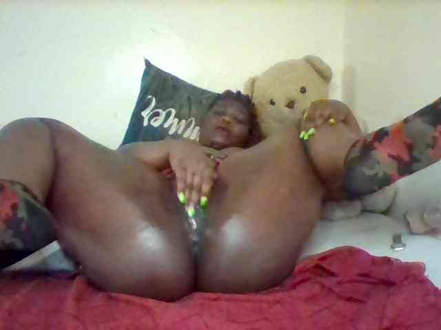 Sexxy-slim-honey webcam