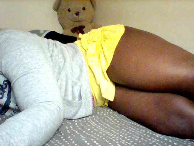 Sexxy-slim-honey webcam