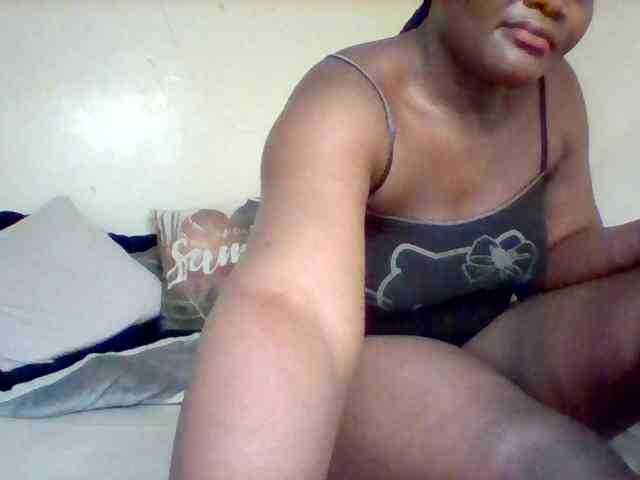 Sexxy-slim-honey webcam