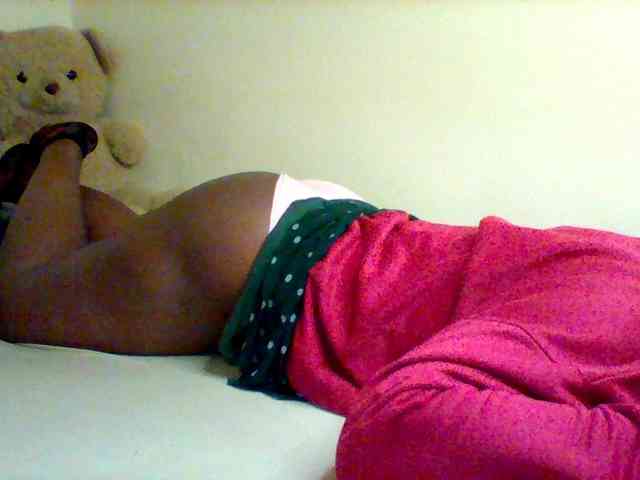 Sexxy-slim-honey webcam