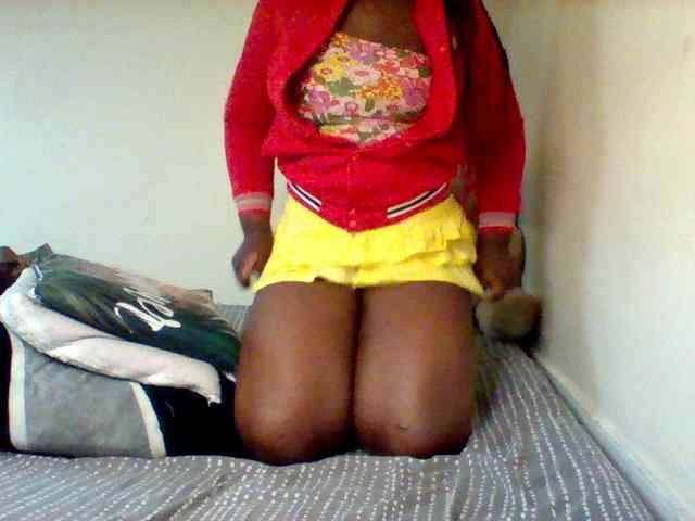Sexxy-slim-honey webcam