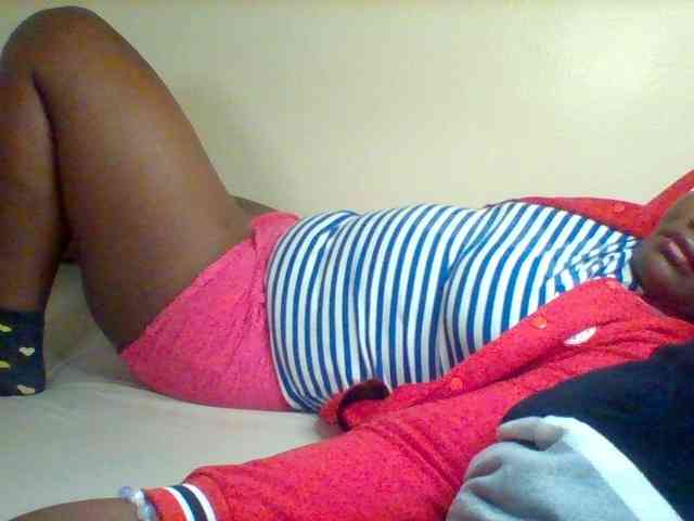 Sexxy-slim-honey webcam