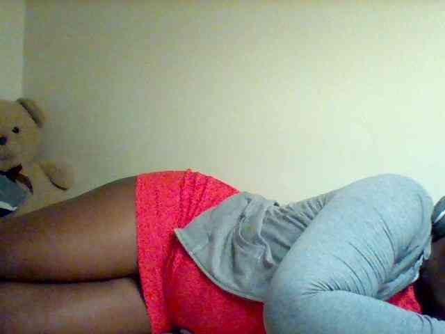 Sexxy-slim-honey webcam