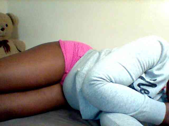 Sexxy-slim-honey webcam