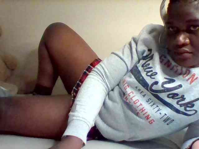 Sexxy-slim-honey webcam