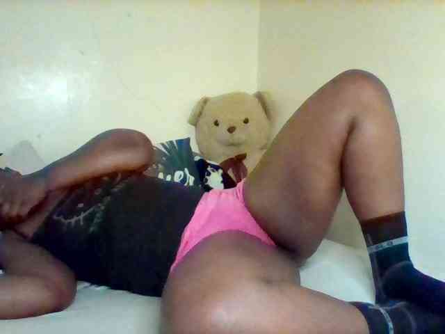 Sexxy-slim-honey webcam