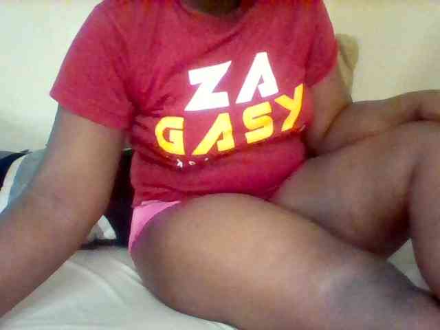 Sexxy-slim-honey webcam