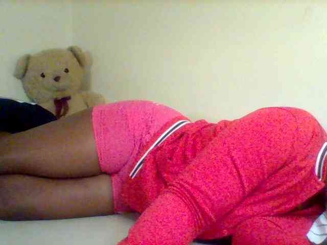 Sexxy-slim-honey