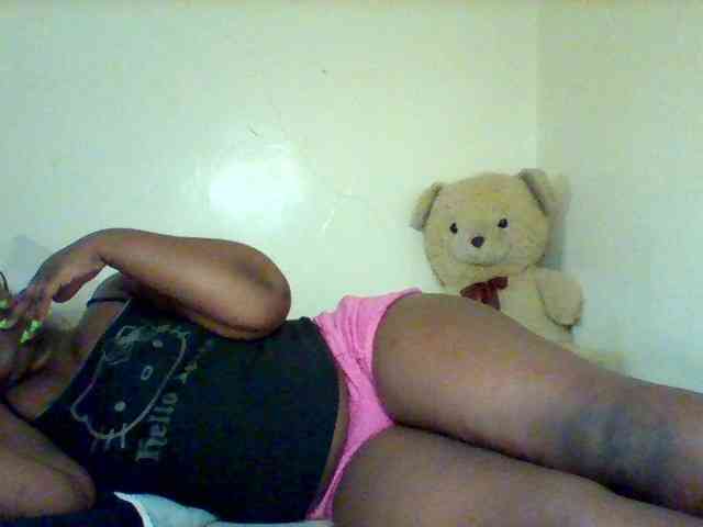 Sexxy-slim-honey webcam
