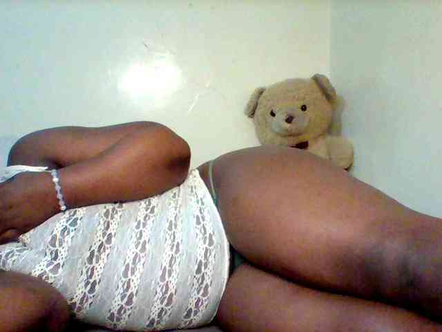 Sexxy-slim-honey webcam