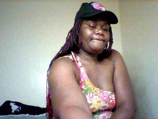 Sexxy-slim-honey webcam