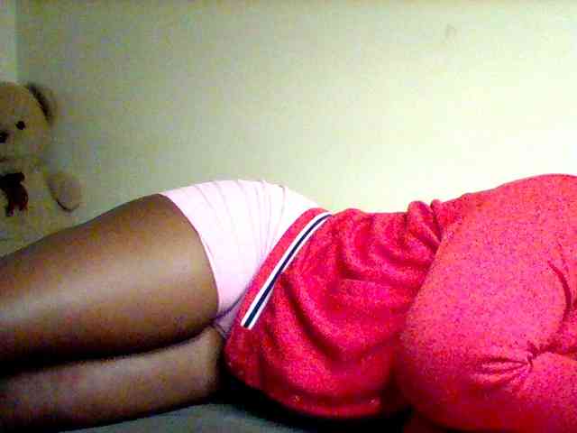 Sexxy-slim-honey webcam