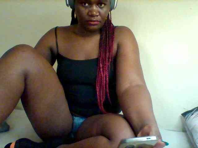 Sexxy-slim-honey webcam